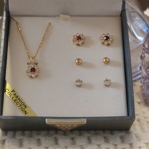 Vintage Fashion jewelry